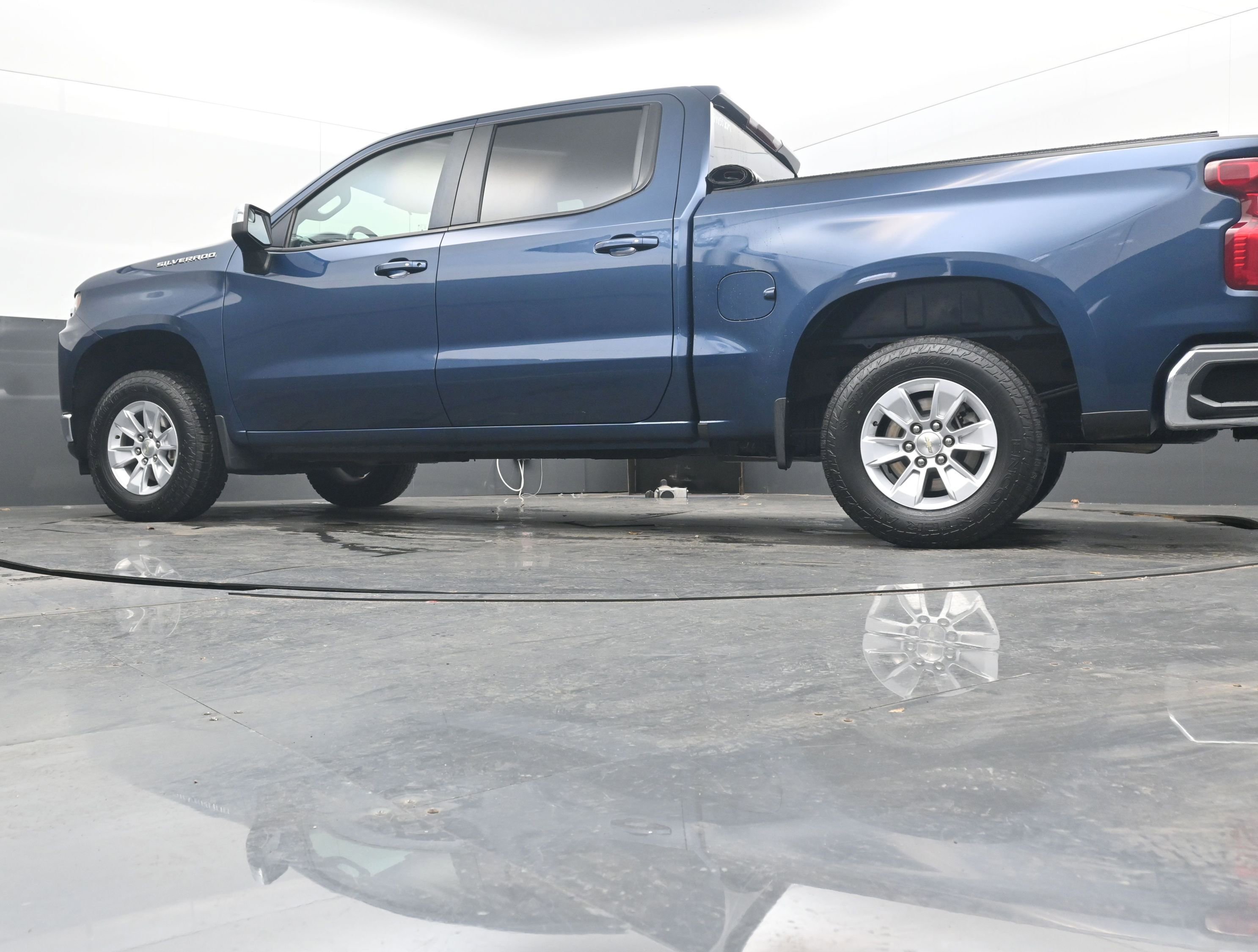 Used 2019 Chevrolet Silverado 1500 LT w/ All-Star Edition image 28