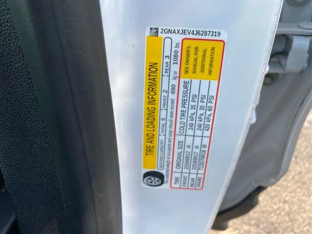 Used 2018 Chevrolet Equinox LT FWD image 26