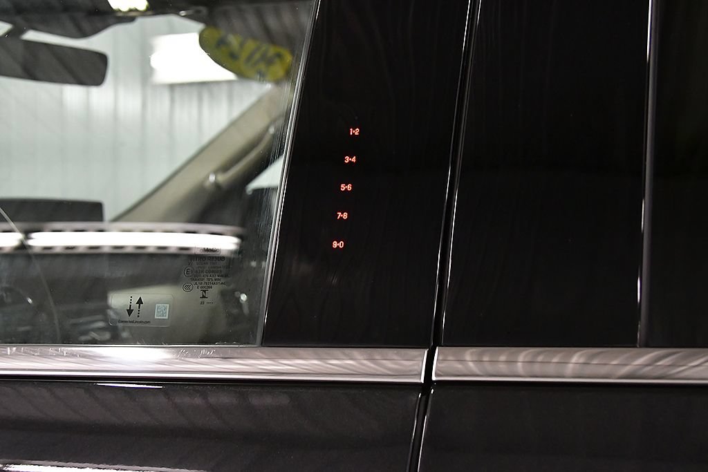 Used 2024 Lincoln Navigator Reserve AWD/4WD image 15