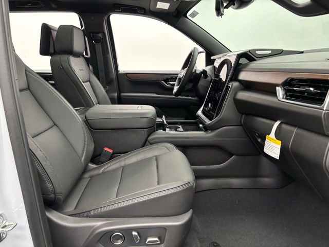 New 2026 GMC Yukon Denali w/ Denali Reserve Package image 39
