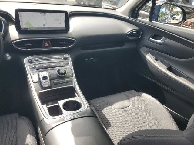 Certified 2023 Hyundai Santa Fe SEL image 17