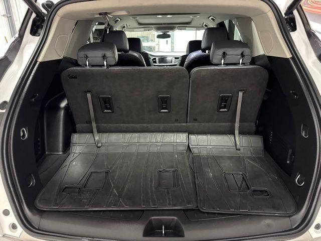 Used 2020 Buick Enclave Essence w/ Sound and Sites Package AWD/4WD image 20