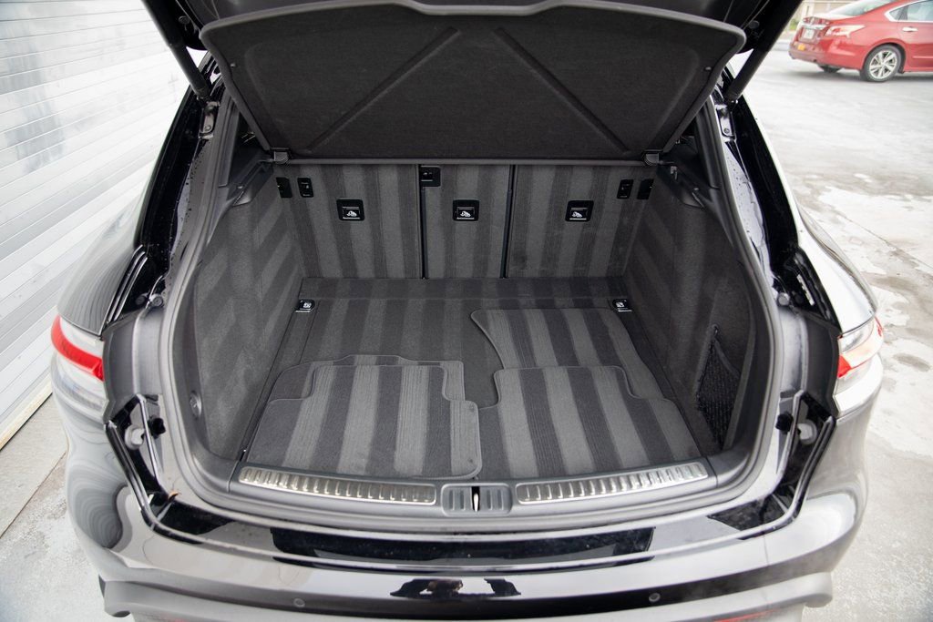 Certified 2025 Porsche Macan image 23