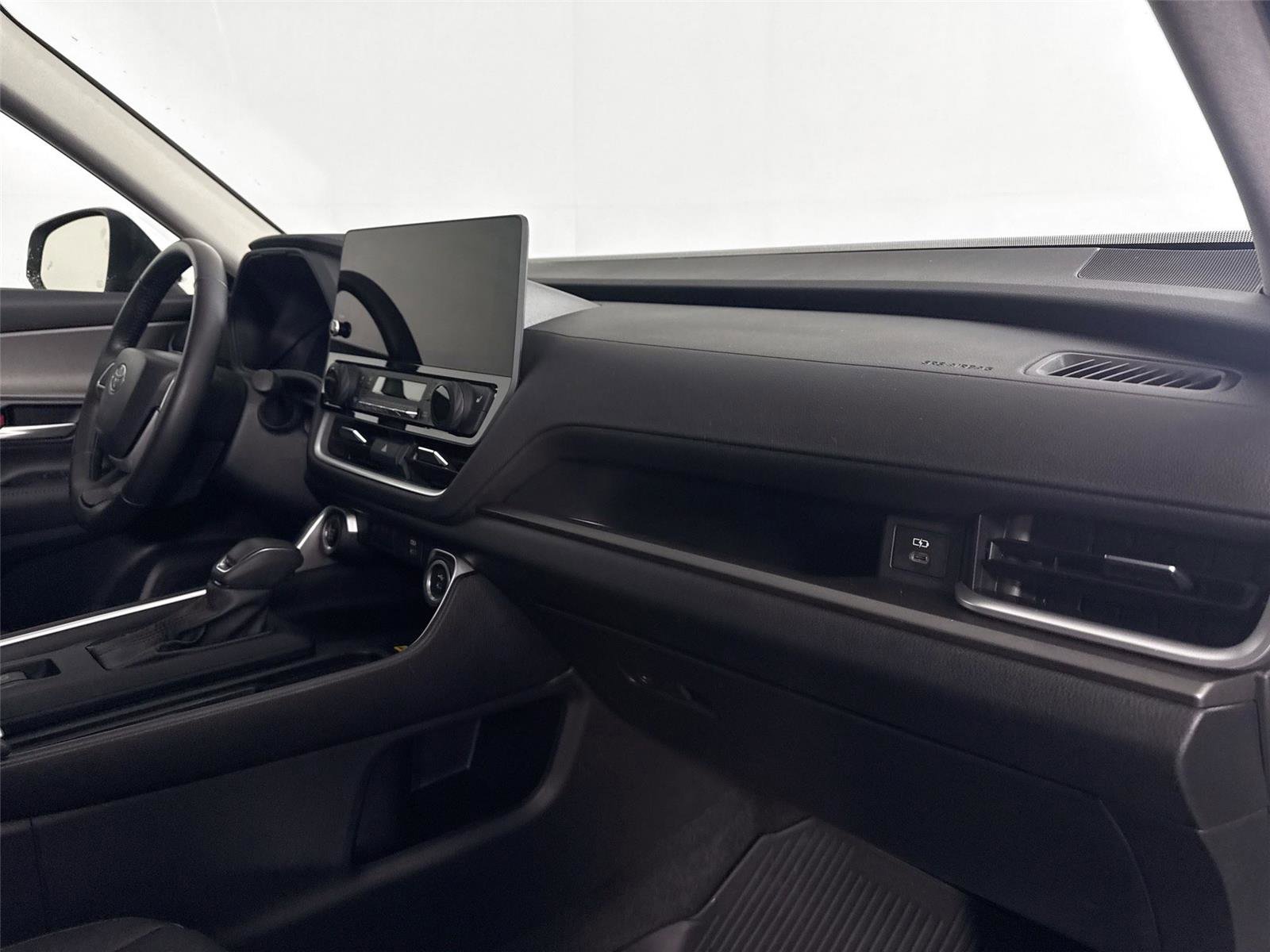 Certified 2024 Toyota Grand Highlander XLE image 52