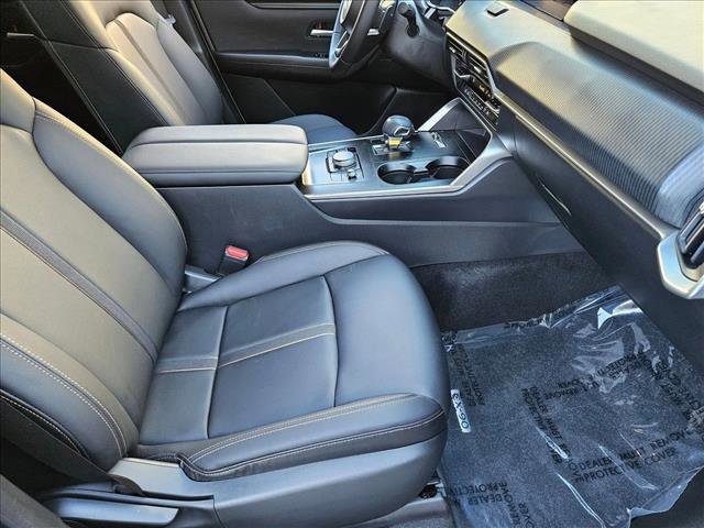 Used 2025 MAZDA CX-90 3.3 Turbo w/ Select Package image 19