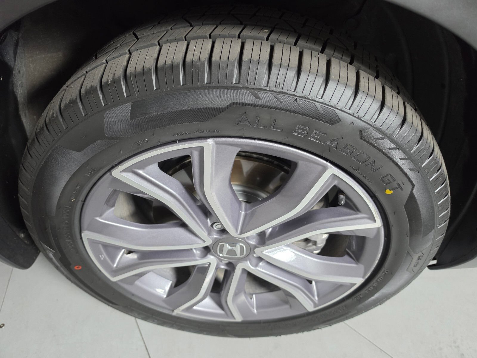 Used 2022 Honda CR-V Touring image 12