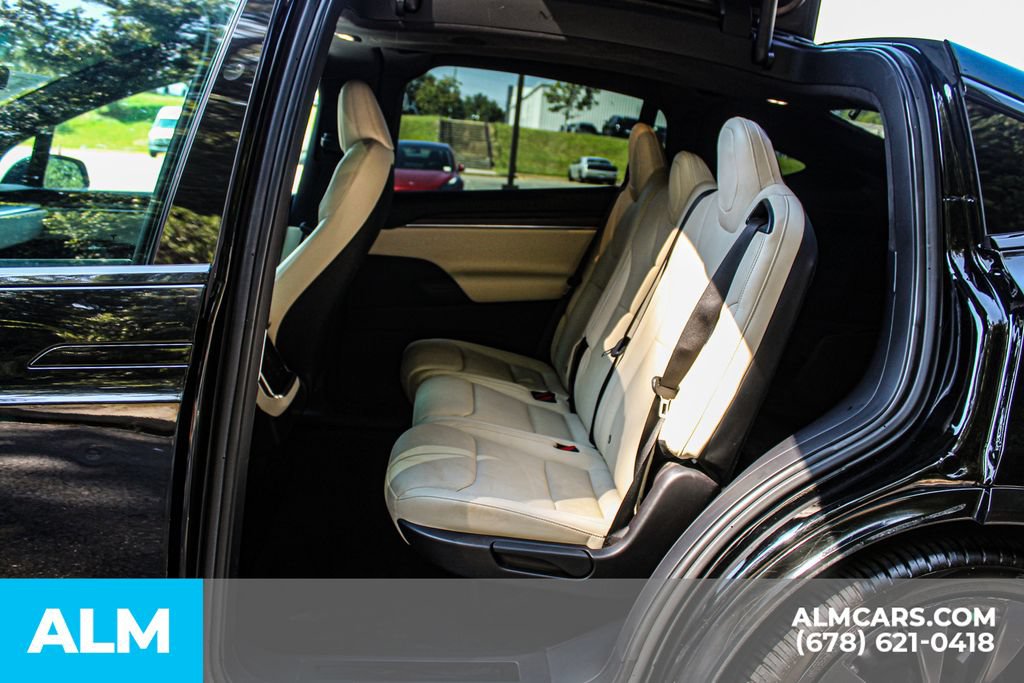 Used 2022 Tesla Model X AWD/4WD image 17