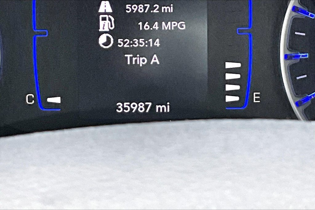 Used 2020 Chrysler Pacifica Touring-L FWD image 13