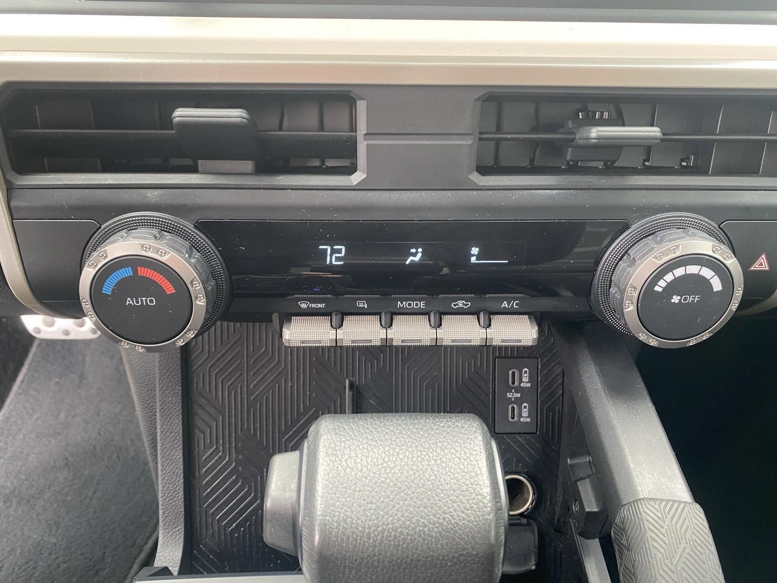 Used 2024 Toyota Tacoma TRD Sport RWD image 28
