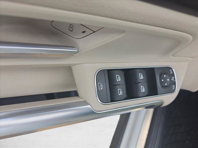 Used 2026 Mercedes-Benz GLB 250 image 15