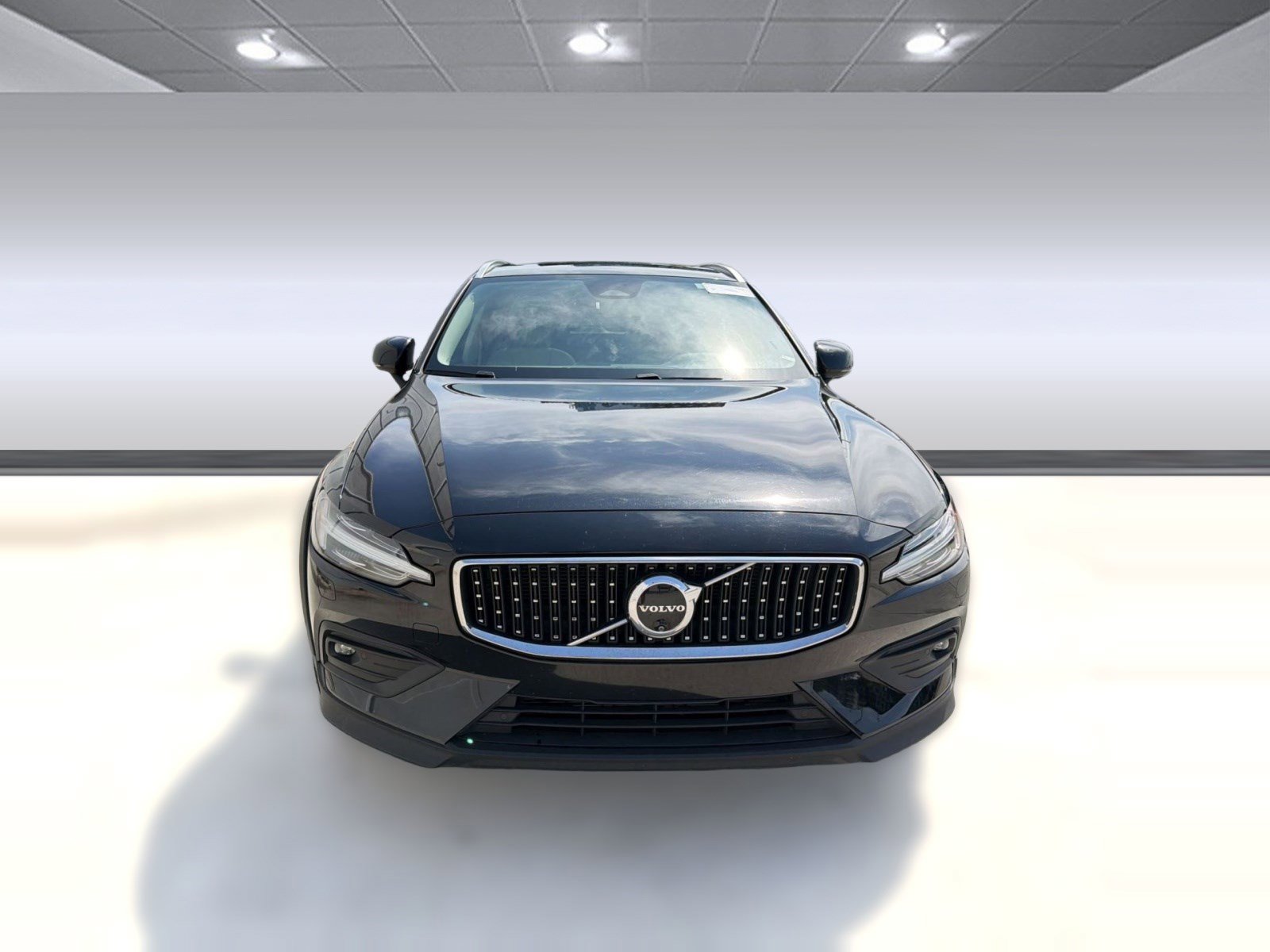 Used 2025 Volvo V60 B5 Cross Country Plus AWD/4WD image 6