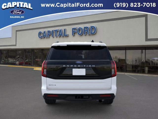 New 2026 Ford Expedition Active image 5