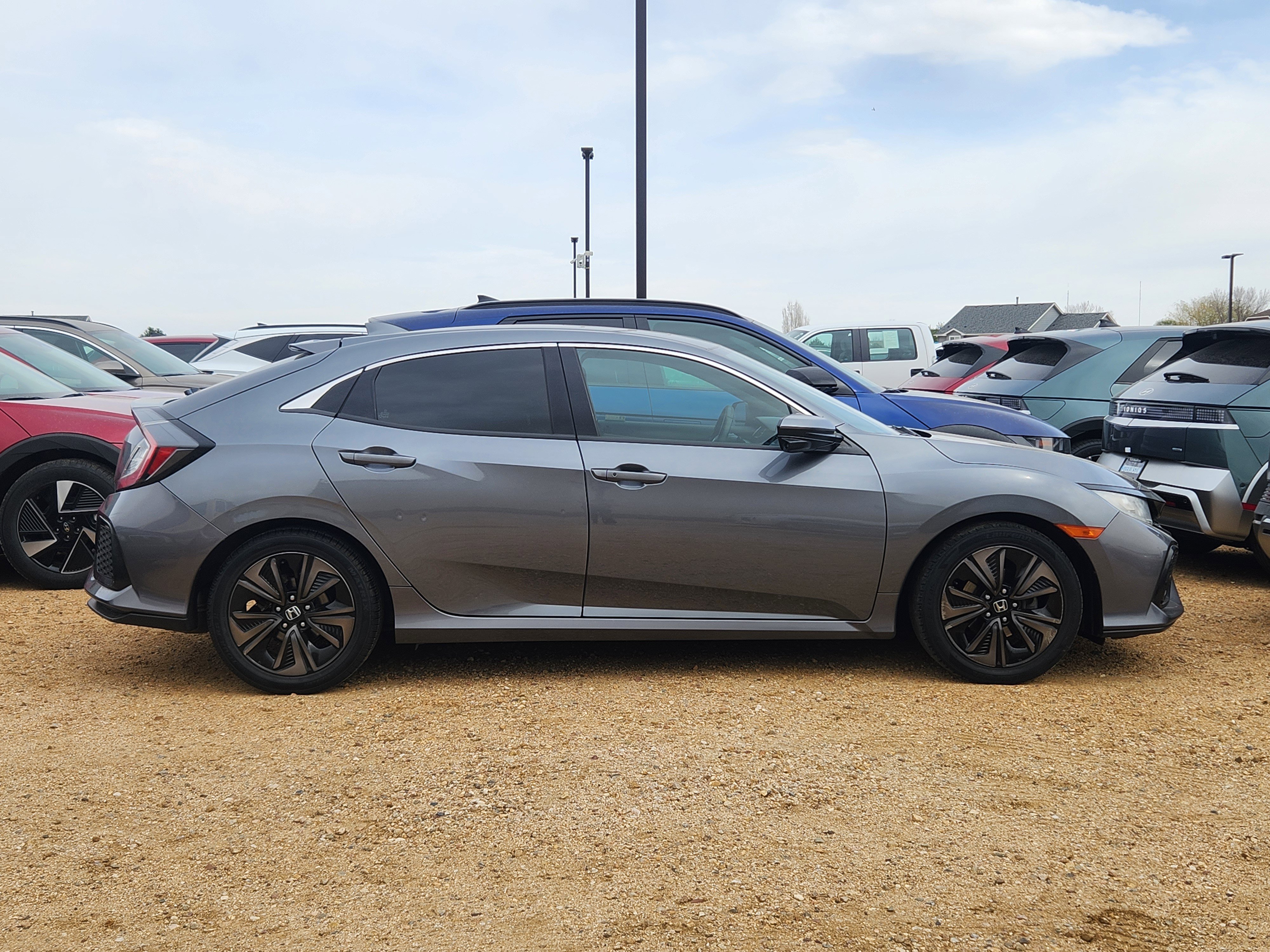 Used 2019 Honda Civic EX image 2