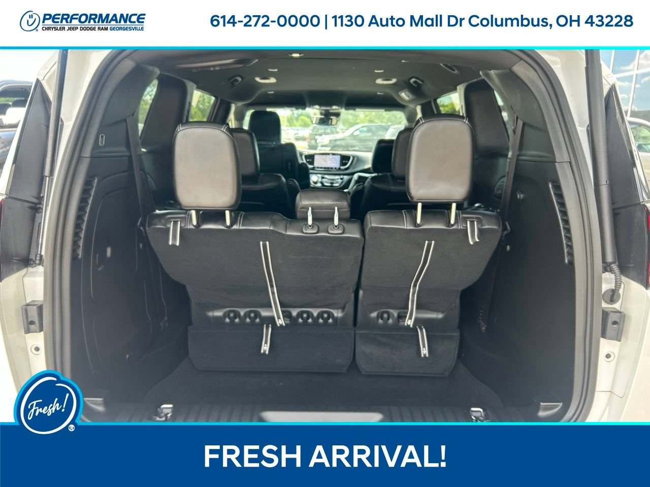 Used 2026 Chrysler Pacifica Select FWD image 14