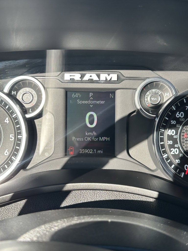 Used 2024 RAM 2500 Tradesman w/ Chrome Appearance Group image 10