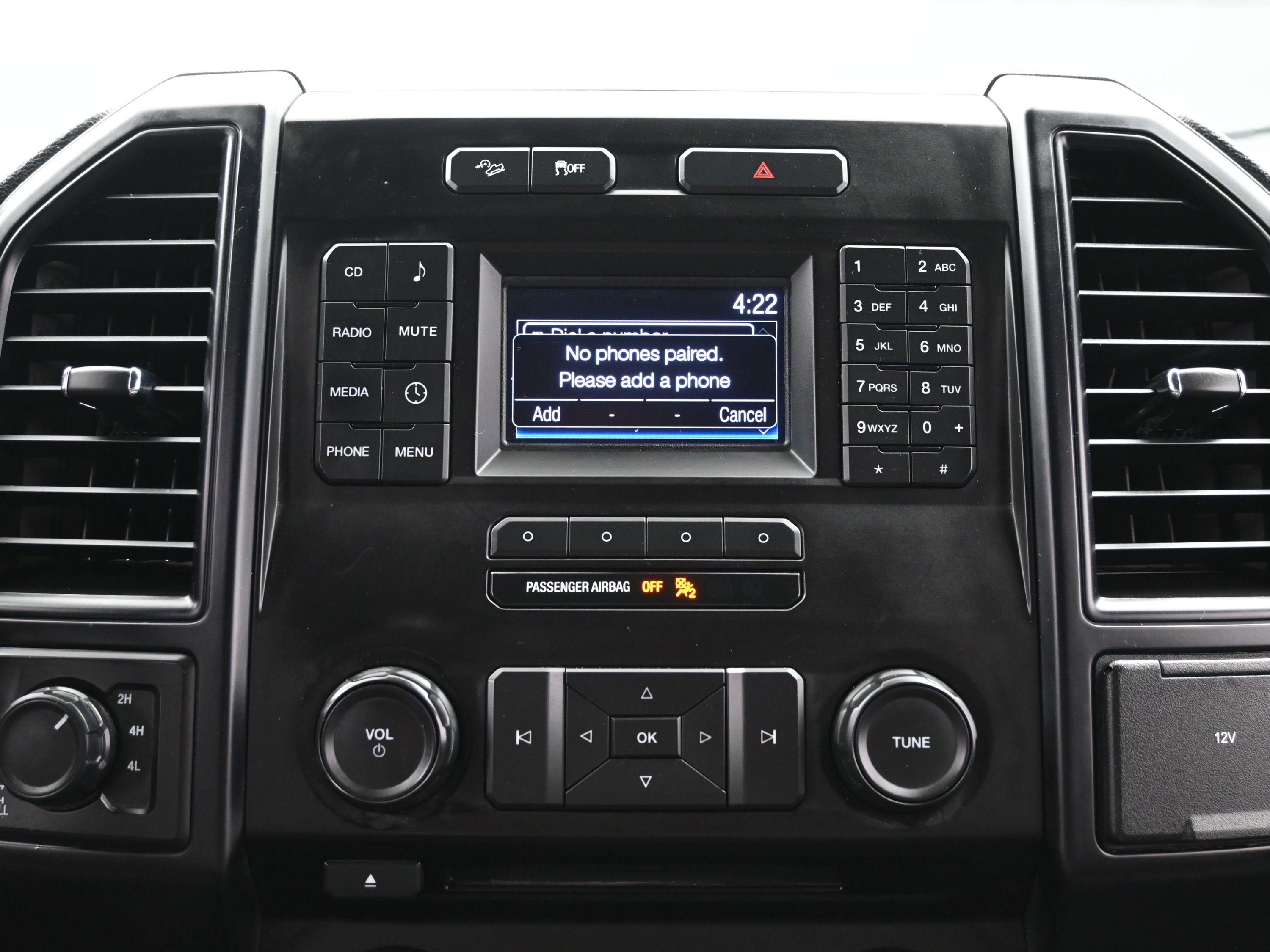 Used 2015 Ford F150 XL w/ Equipment Group 101A Mid AWD/4WD image 31