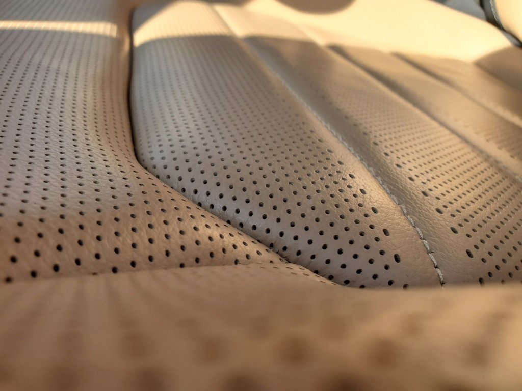 Used 2022 Volkswagen Atlas Cross Sport SEL Premium R-Line image 36