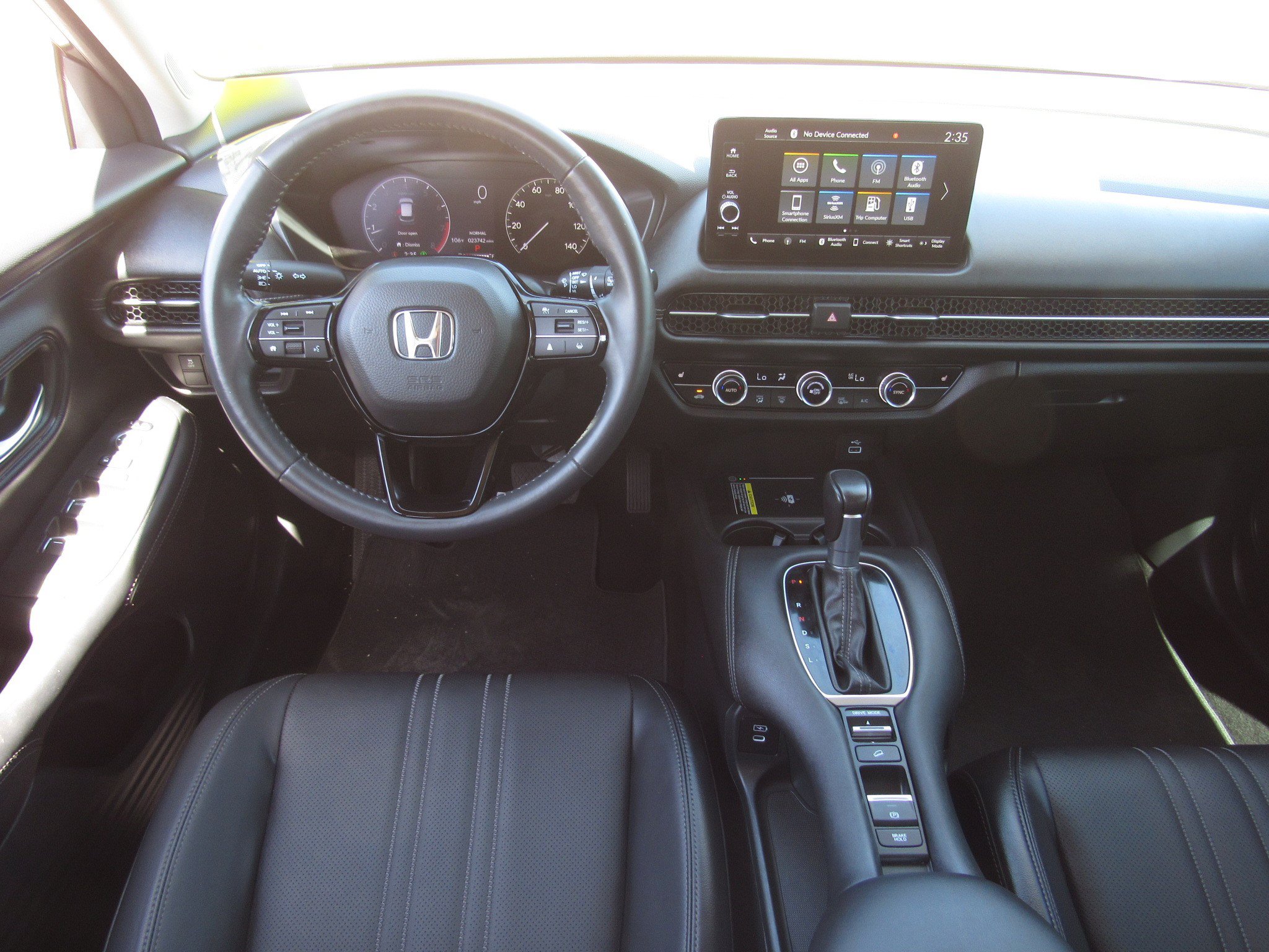 Certified 2024 Honda HR-V EX-L image 17