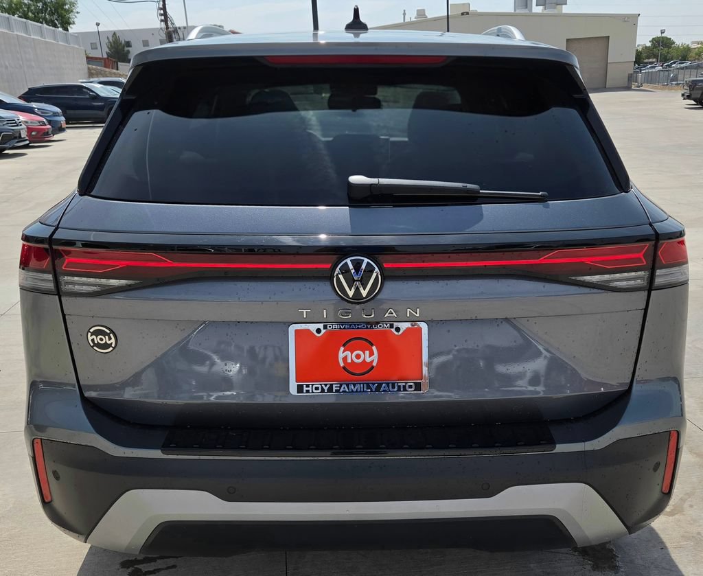 Certified 2026 Volkswagen Tiguan S FWD image 7