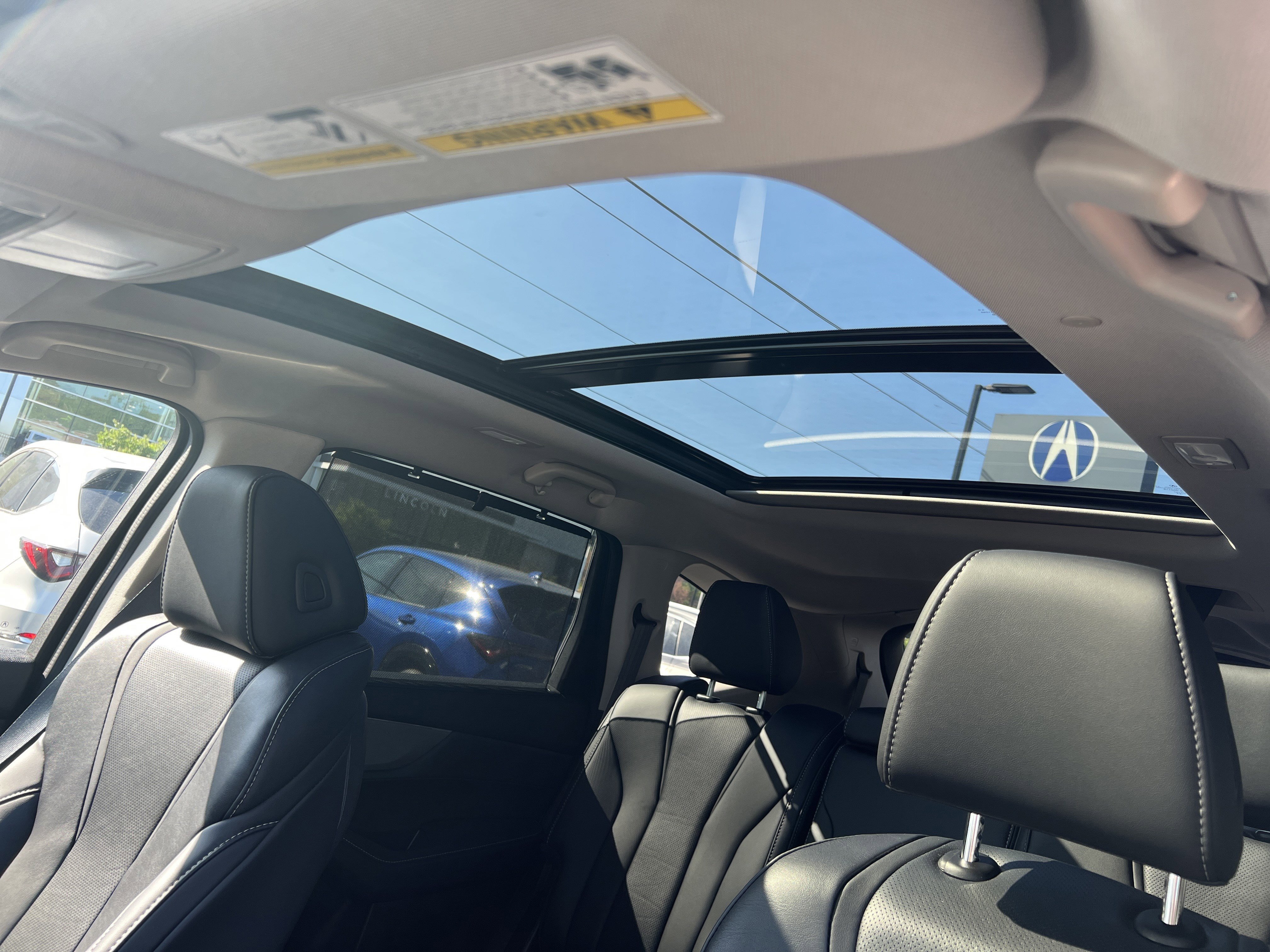 Used 2023 Acura MDX SH-AWD w/ Technology Package image 10