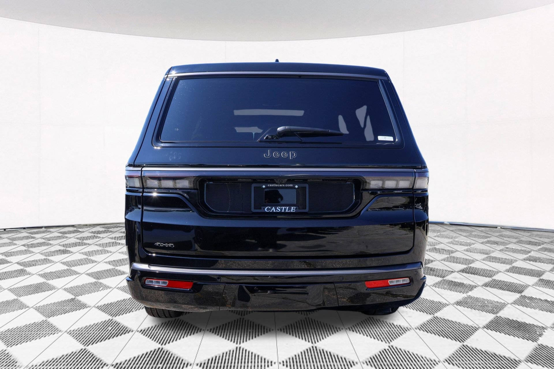 New 2026 Jeep Grand Wagoneer L Summit AWD/4WD image 13