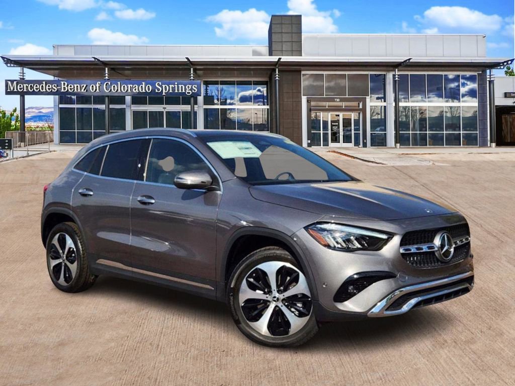 New 2025 Mercedes-Benz GLA 250 4MATIC