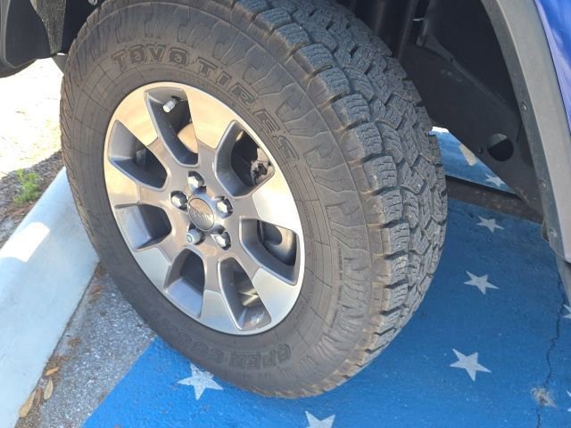 Used 2019 Jeep Wrangler Unlimited Sahara AWD/4WD image 5