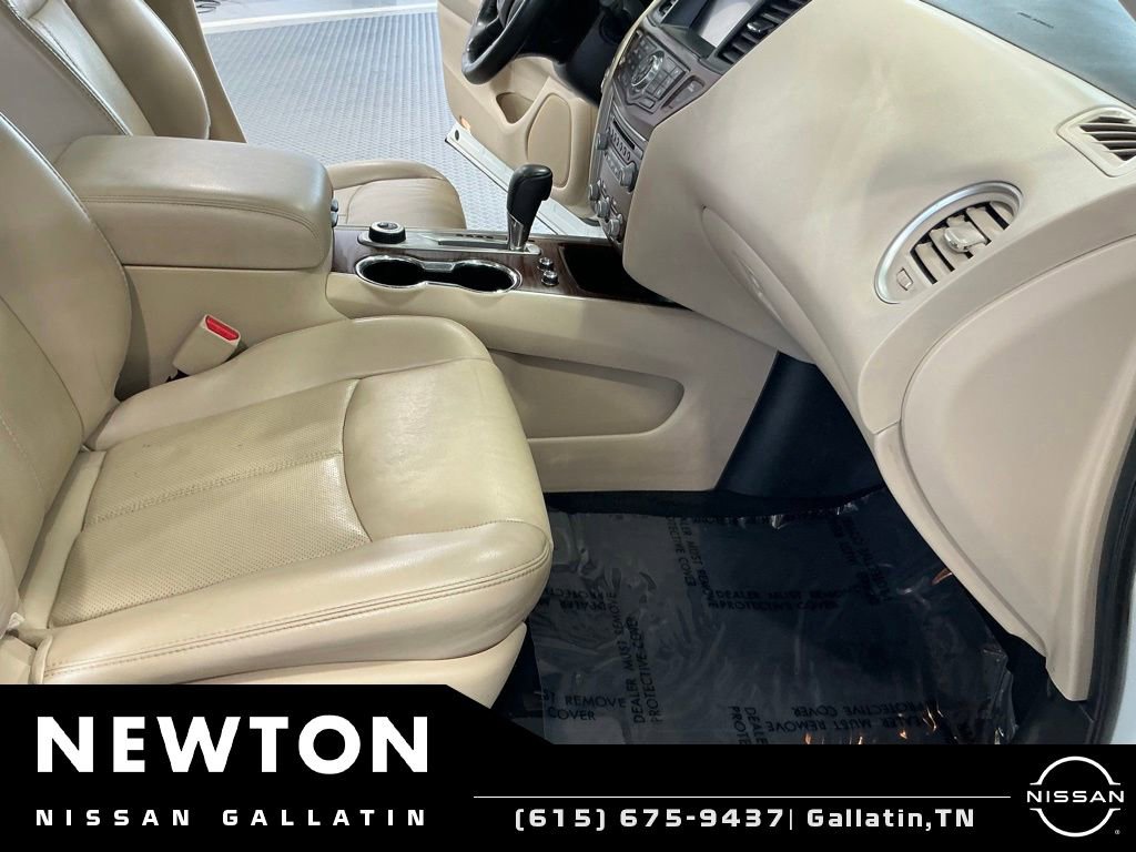 Used 2020 Nissan Pathfinder Platinum w/ Cargo Package AWD/4WD image 18