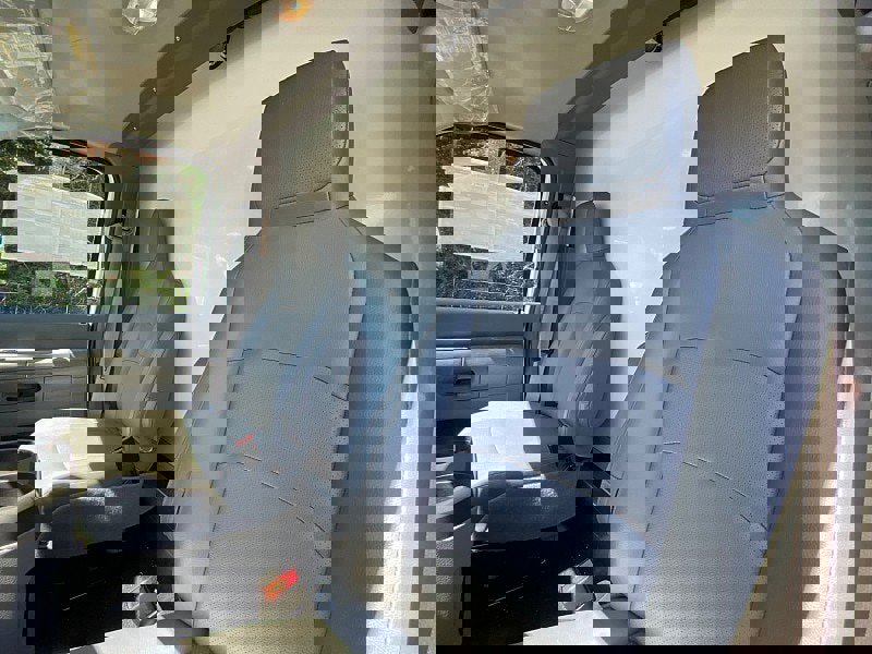 New 2026 Ford E-450 and Econoline 450 Super Duty w/ Power Equipment Group image 18