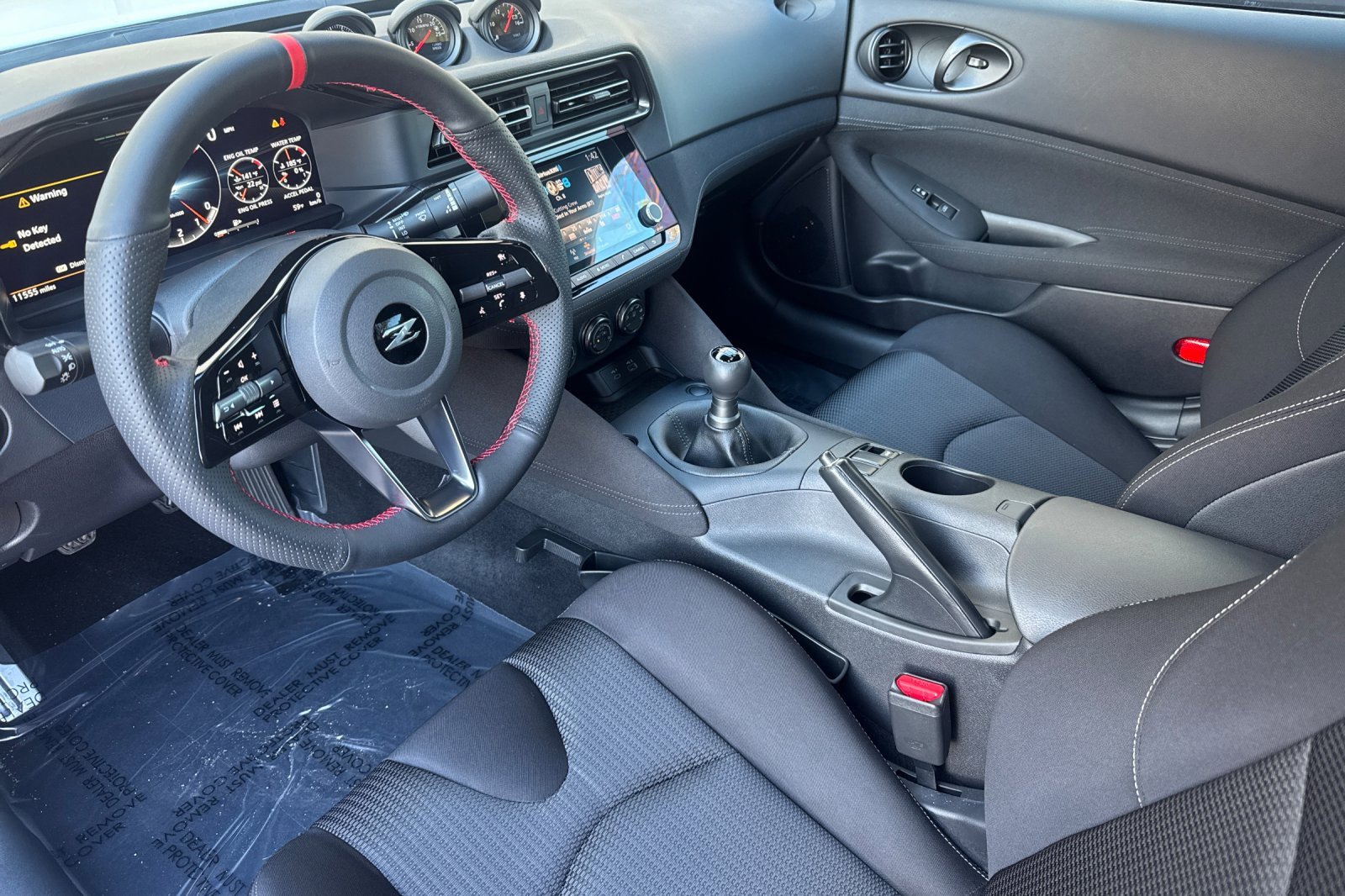 Used 2024 Nissan Z Sport w/ Floor Mat Package image 10