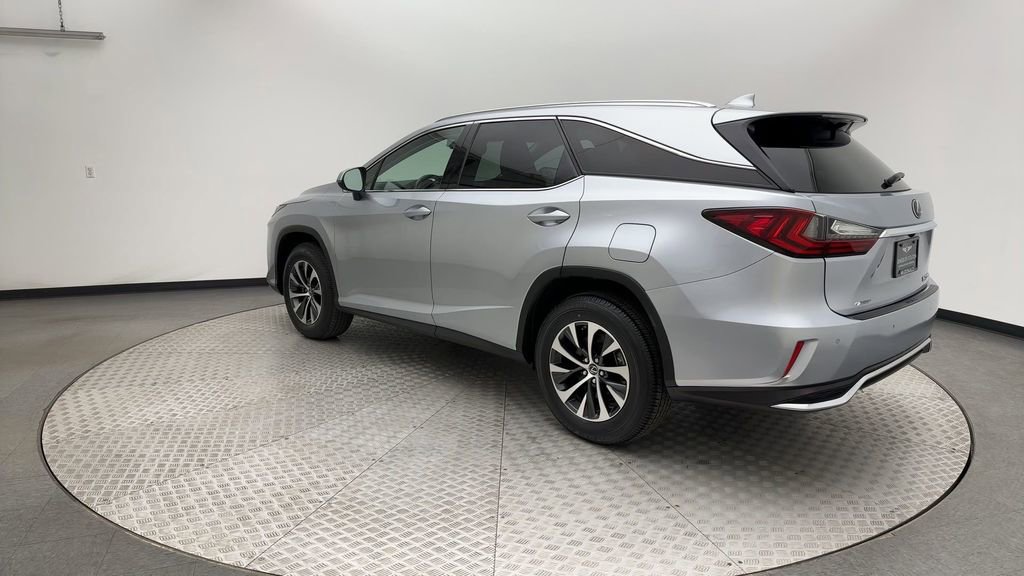 Used 2022 Lexus RX 350L Premium w/ Premium Package image 4