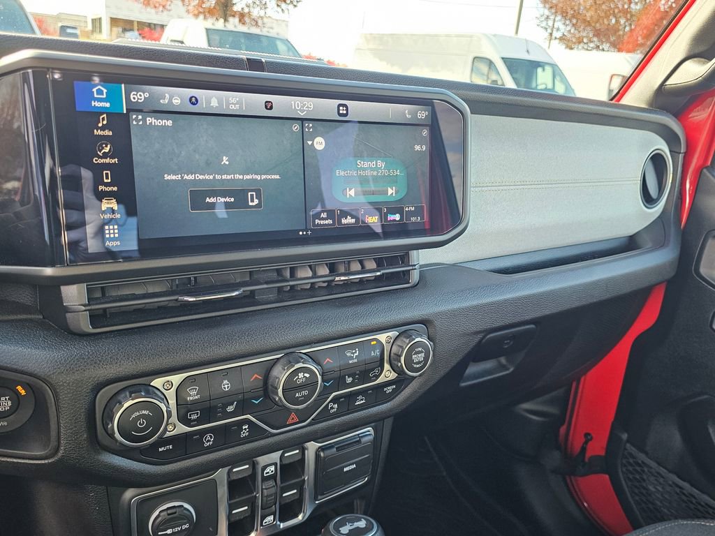 Used 2024 Jeep Wrangler Sport S image 26