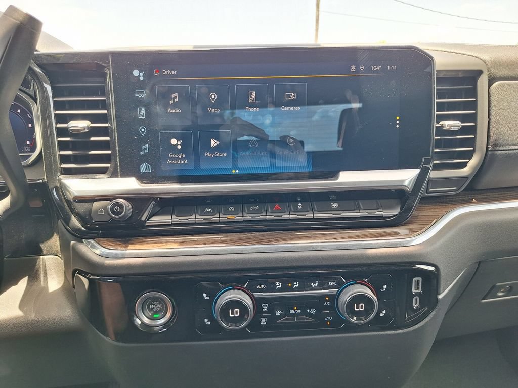 Used 2023 Chevrolet Silverado 1500 LT AWD/4WD image 12