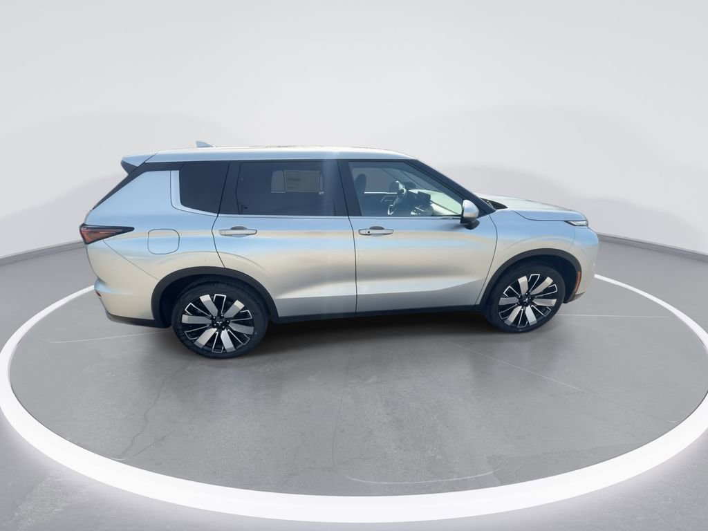 New 2026 Mitsubishi Outlander SE FWD image 9