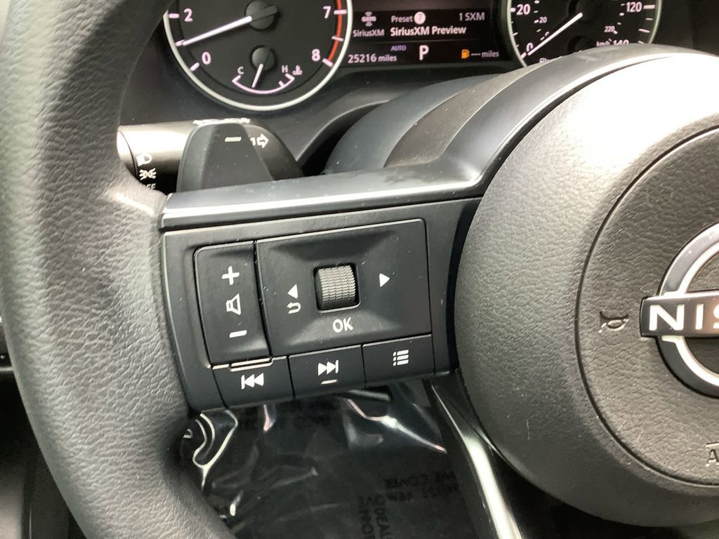 Used 2023 Nissan Rogue S image 21