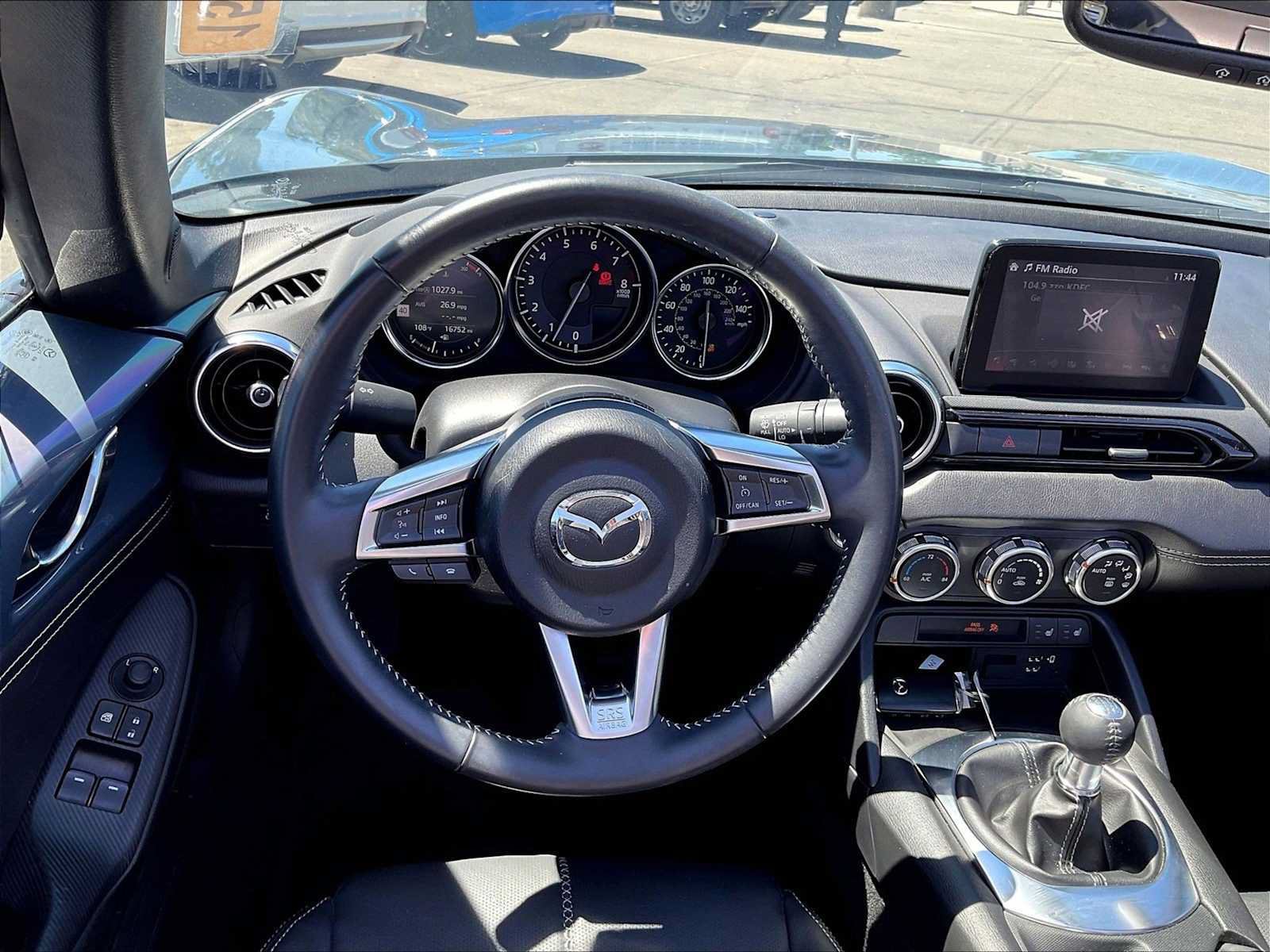 Used 2021 MAZDA MX-5 Miata Grand Touring RWD image 8