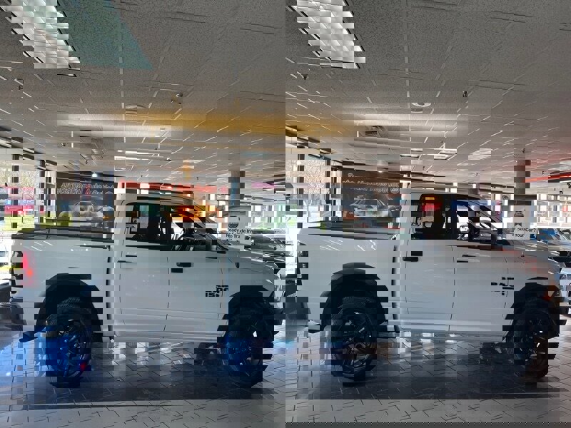 Used 2024 RAM 1500 Classic Warlock image 5