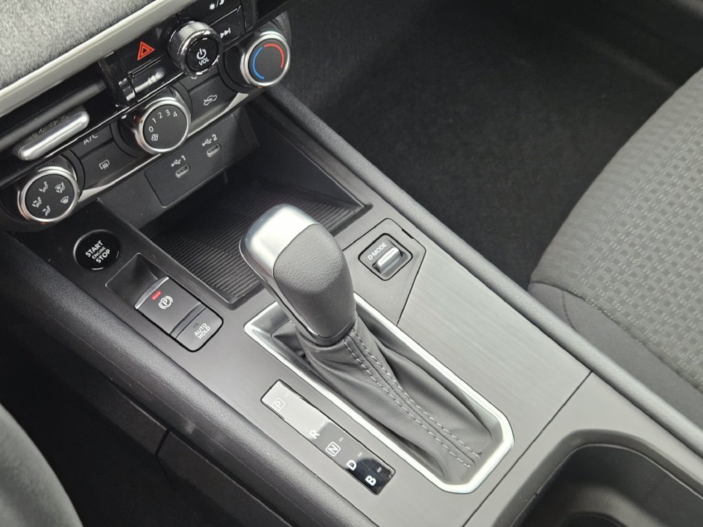 New 2026 Nissan Kicks S w/ Charging Package FWD image 21