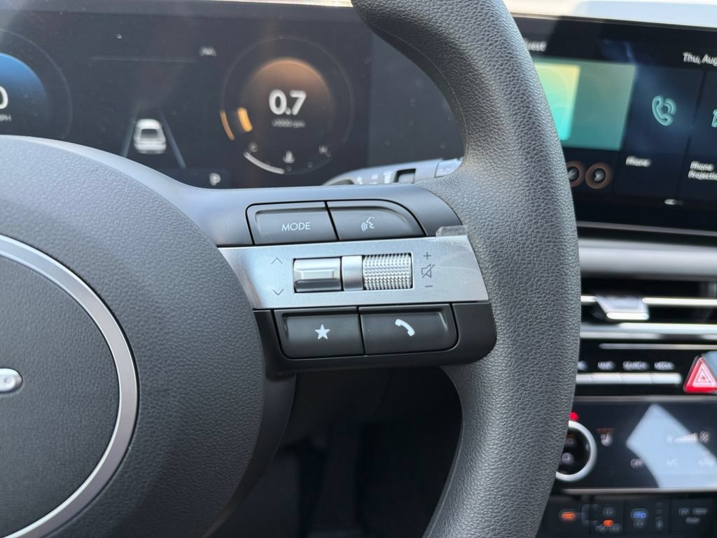 New 2026 Hyundai Santa Cruz SEL FWD image 13