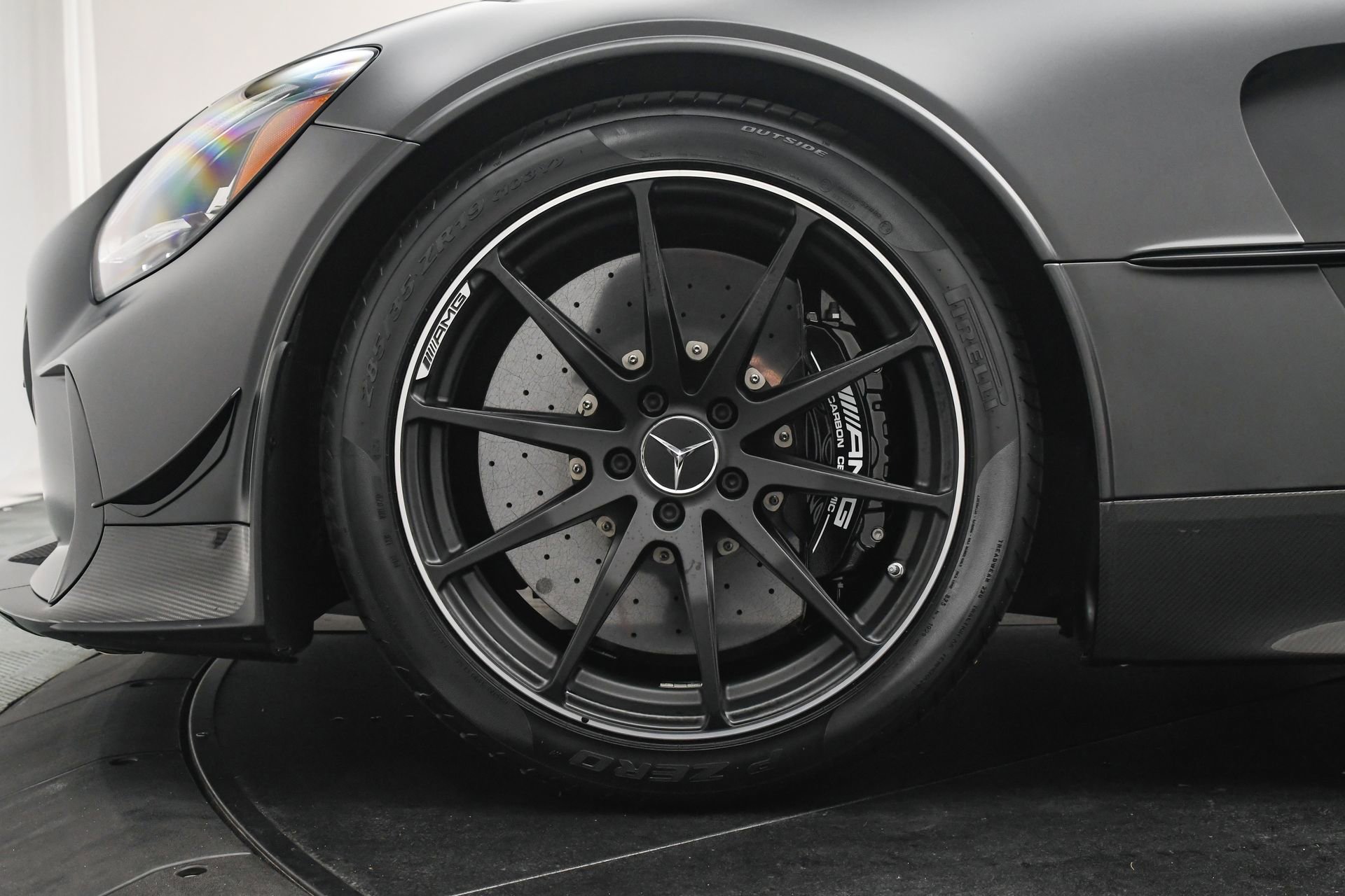 Used 2021 Mercedes-Benz AMG GT Black Series image 30