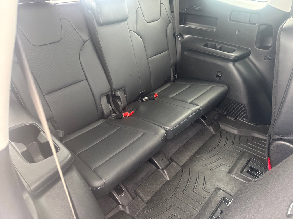 Used 2023 Kia Telluride S image 14