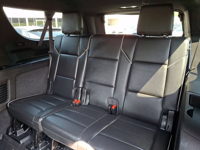 Used 2021 Cadillac Escalade ESV Premium Luxury w/ Driver Assist Tech Package AWD/4WD image 12