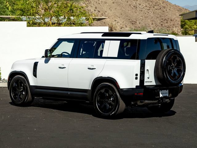 New 2026 Land Rover Defender 110 S AWD/4WD image 9