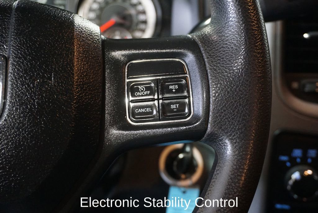 Used 2018 RAM 1500 Express image 17
