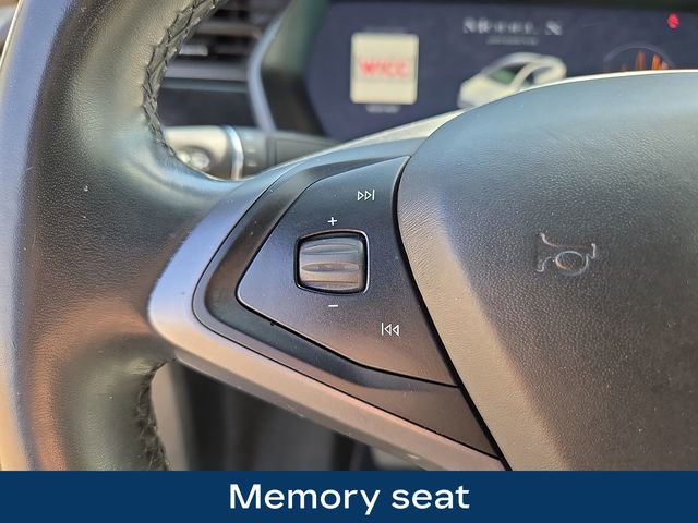 Used 2020 Tesla Model X Long Range image 7