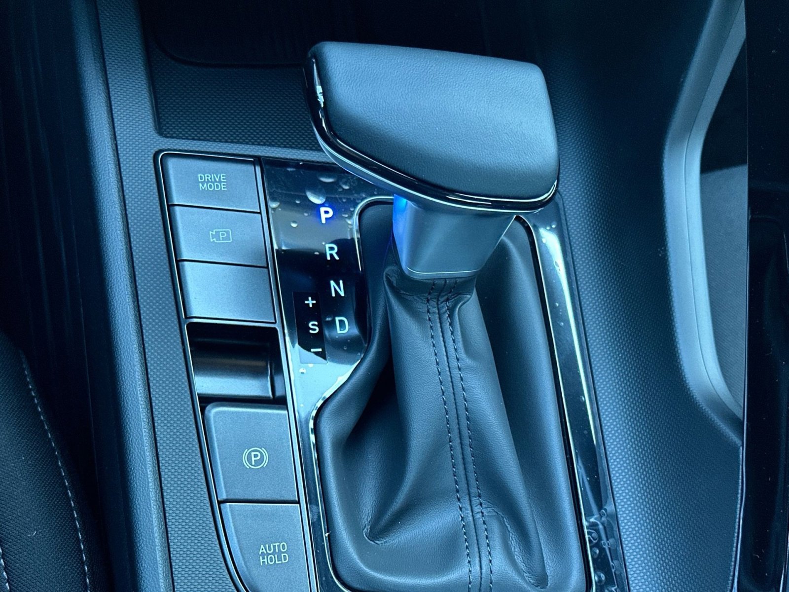 New 2025 Hyundai Elantra SEL image 21