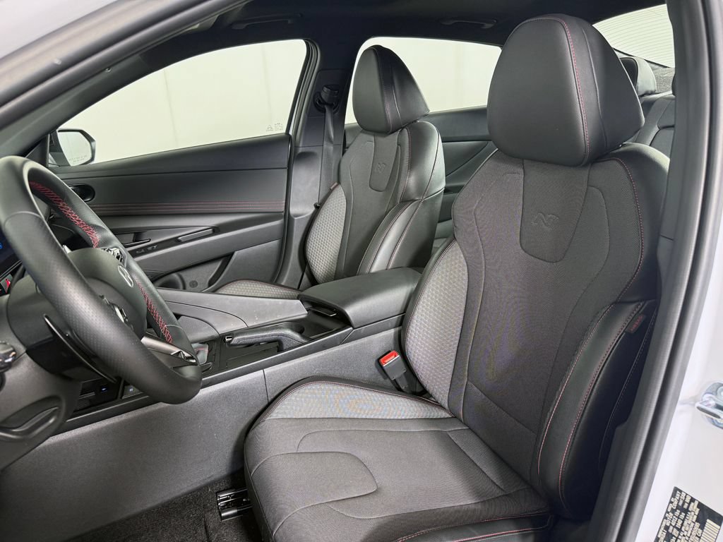 Certified 2025 Hyundai Elantra N Line FWD image 28