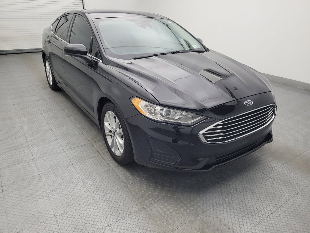 Used 2019 Ford Fusion SE FWD image 13
