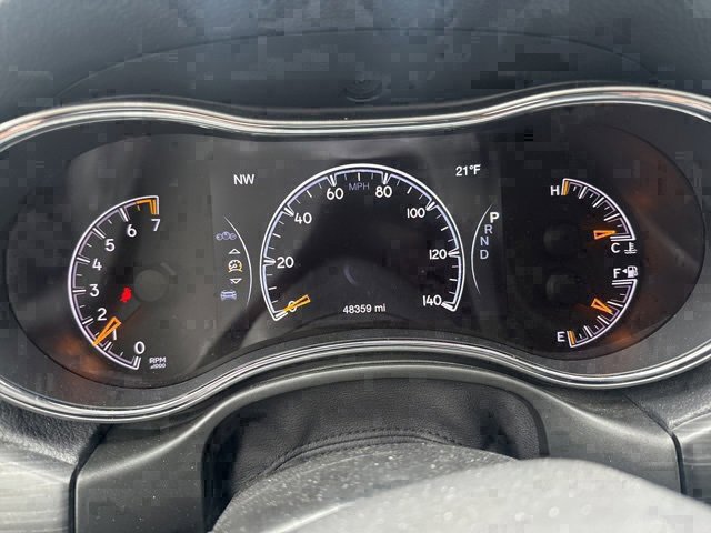 Certified 2022 Jeep Grand Cherokee Limited w/ Tech Group image 14