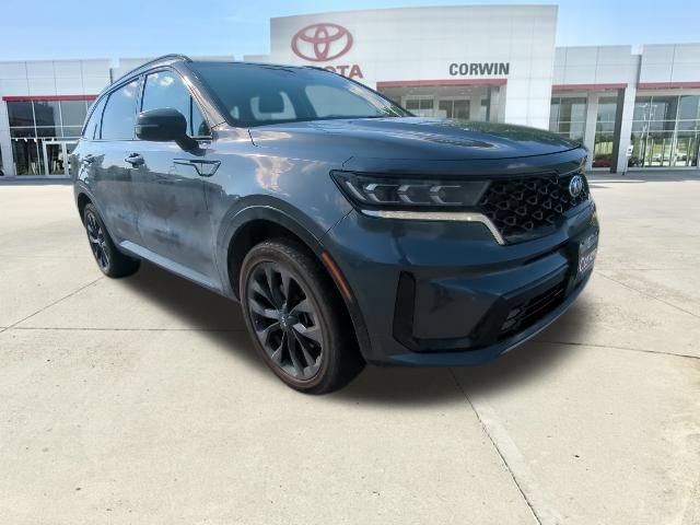 Used 2021 Kia Sorento SX AWD/4WD image 2